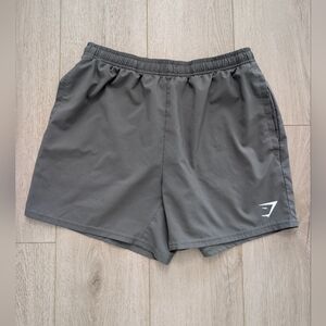 Gymshark Arrival 5" shorts in an olive 